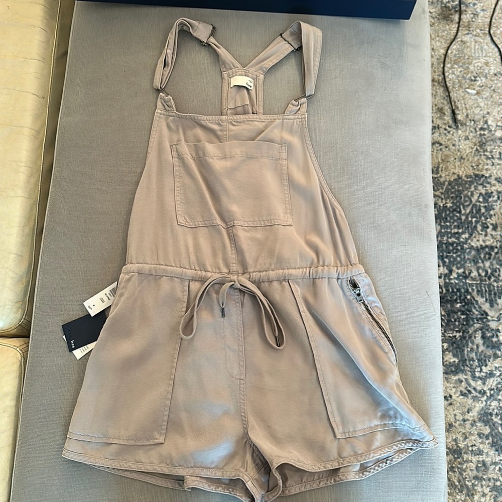 Aritzia Wilfred Free Beatriz Romper - Ashen Cendré
